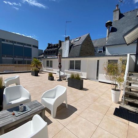 Votre Mini Maison En Plein Coeur Du Centre Ville -Terrasse - Et Parking Prive Sur Place Clos - Draps Et Menage Inclus Concarneau Zewnętrze zdjęcie