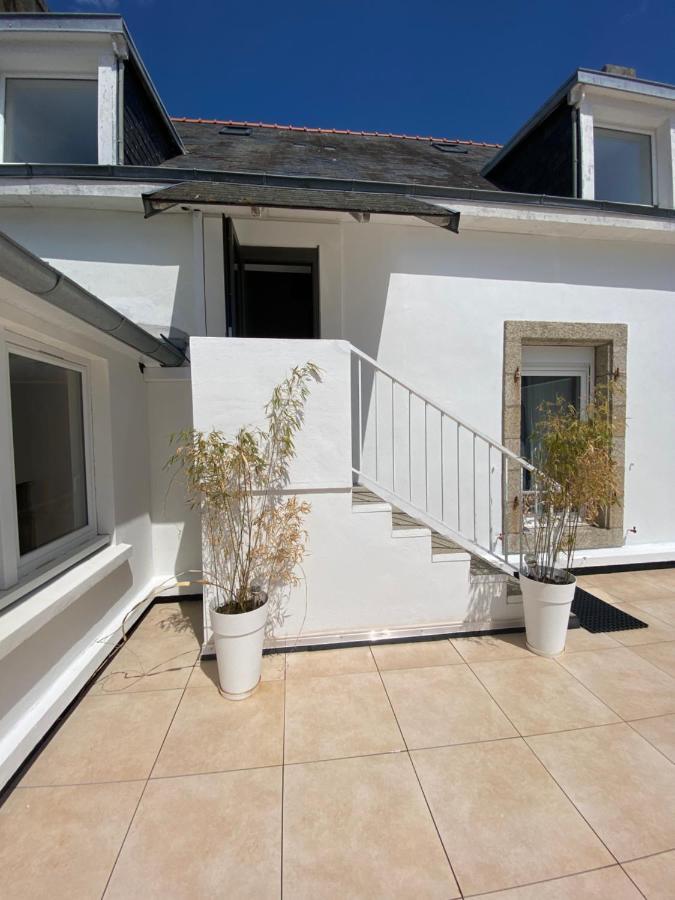 Votre Mini Maison En Plein Coeur Du Centre Ville -Terrasse - Et Parking Prive Sur Place Clos - Draps Et Menage Inclus Concarneau Zewnętrze zdjęcie