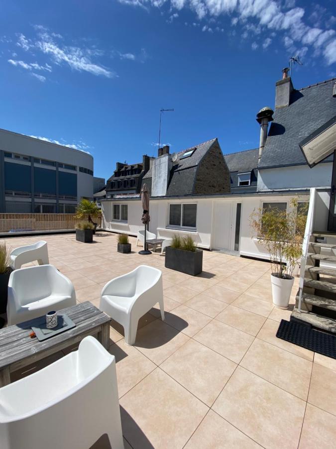 Votre Mini Maison En Plein Coeur Du Centre Ville -Terrasse - Et Parking Prive Sur Place Clos - Draps Et Menage Inclus Concarneau Zewnętrze zdjęcie